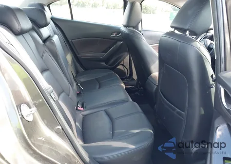 2018 Mazda Mazda3 Touring из США, поврежденный, VIN 3MZBN1V31JM174142